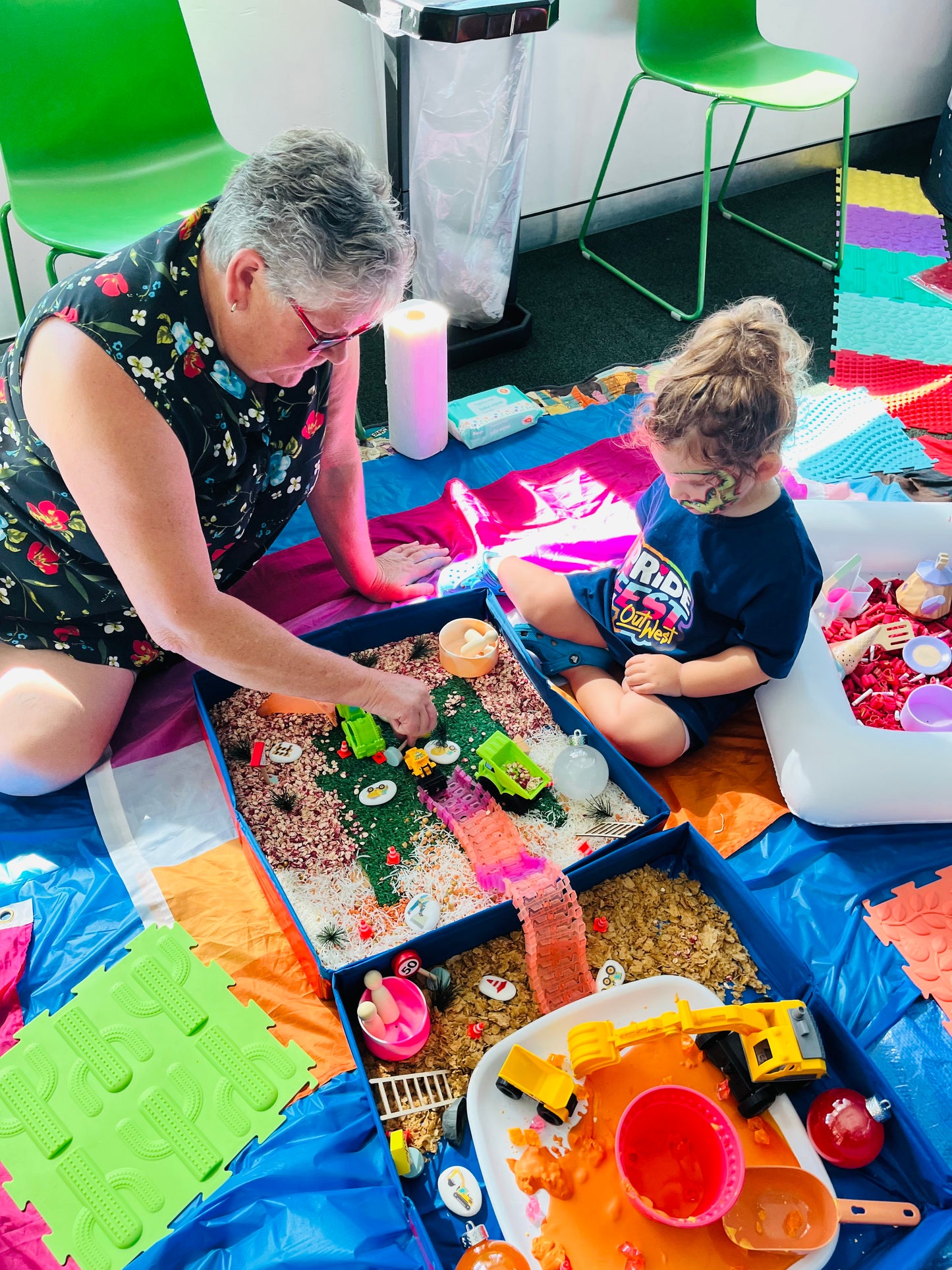 Book a Messy Rainbows Session!